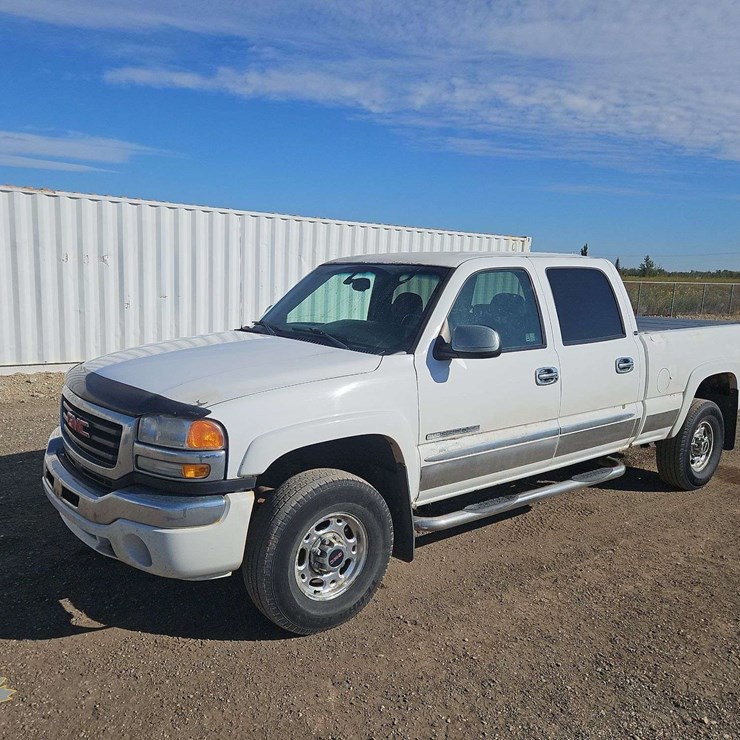 GMC SIERRA 2500HD