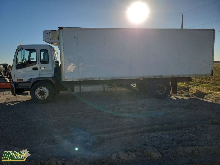 2007-gmc-t8500-image-1