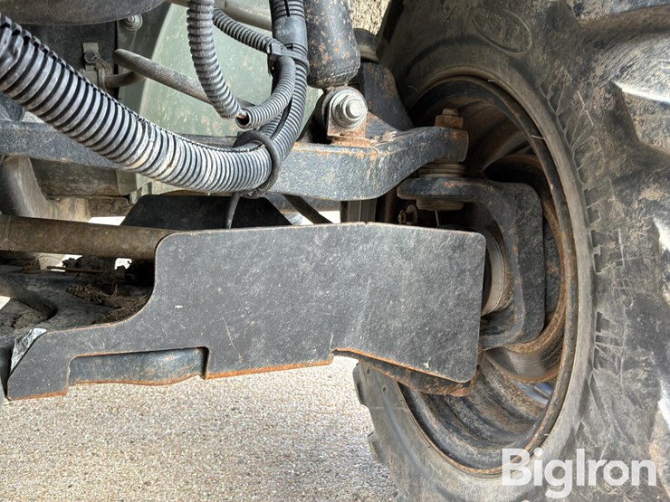 2016-john-deere-gator-image-15