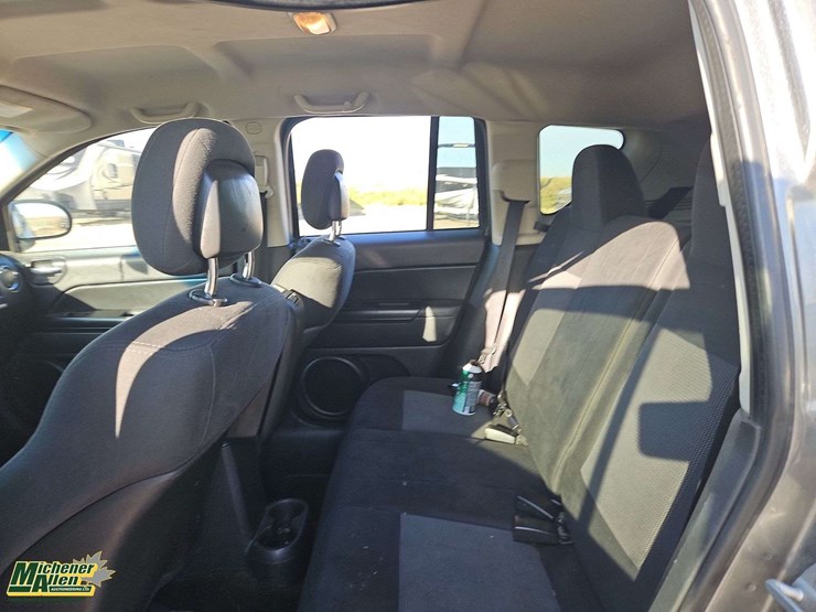 jeep-compass-image-9