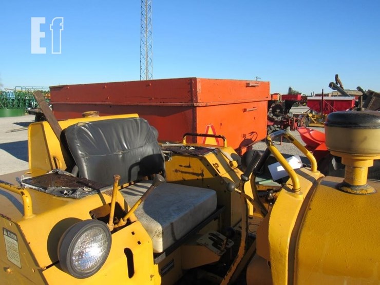 deere-350-image-10