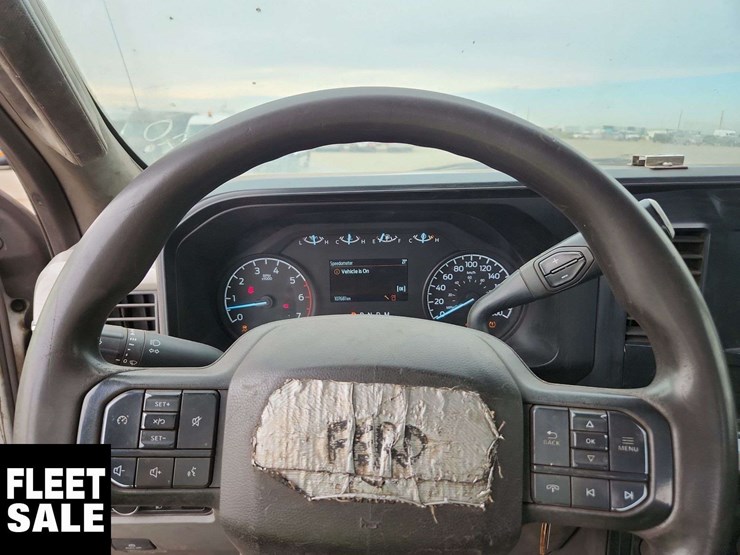 2023-ford-f350-image-16