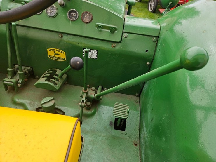 1952-john-deere-r-image-28