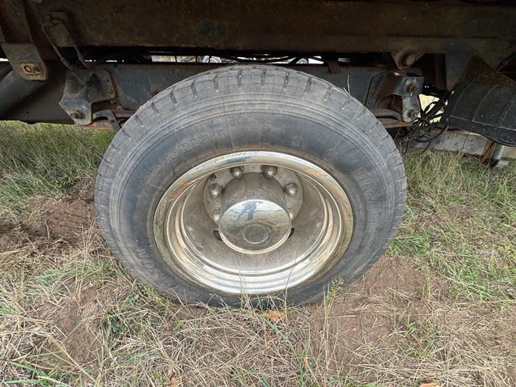 gmc-topkick-image-55