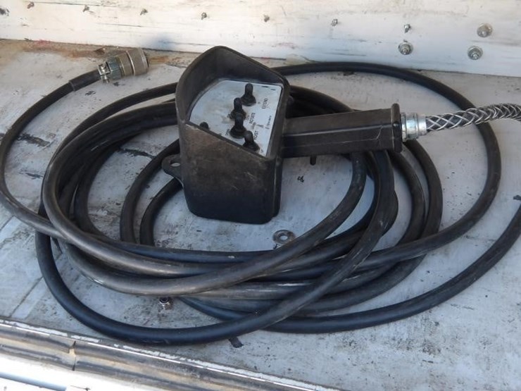 2010-ford-f450-image-14