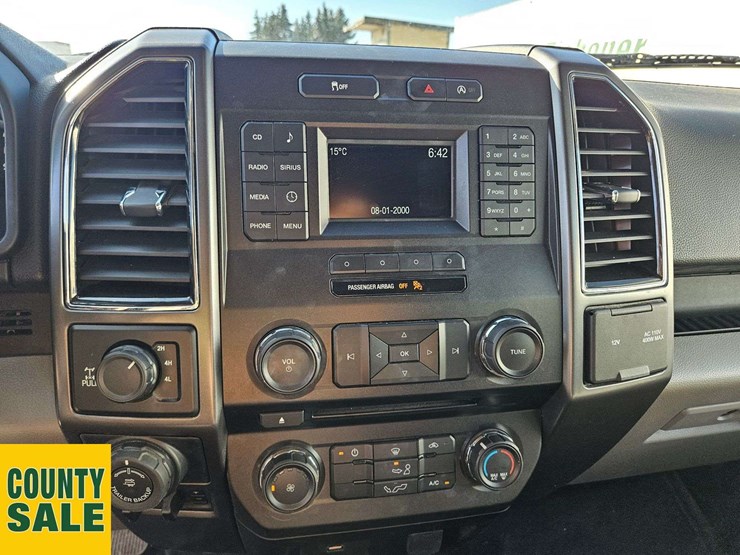 2017-ford-f150-image-19