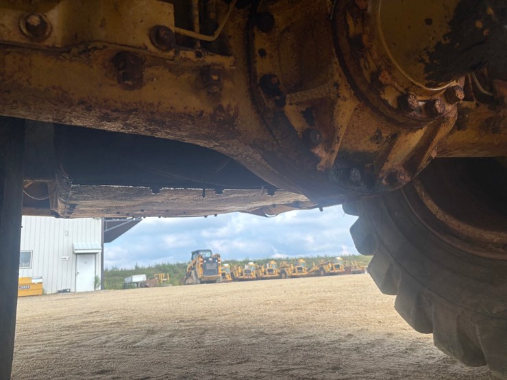 caterpillar-613-image-102