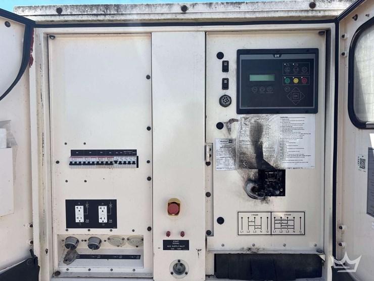 caterpillar-xq125-image-11