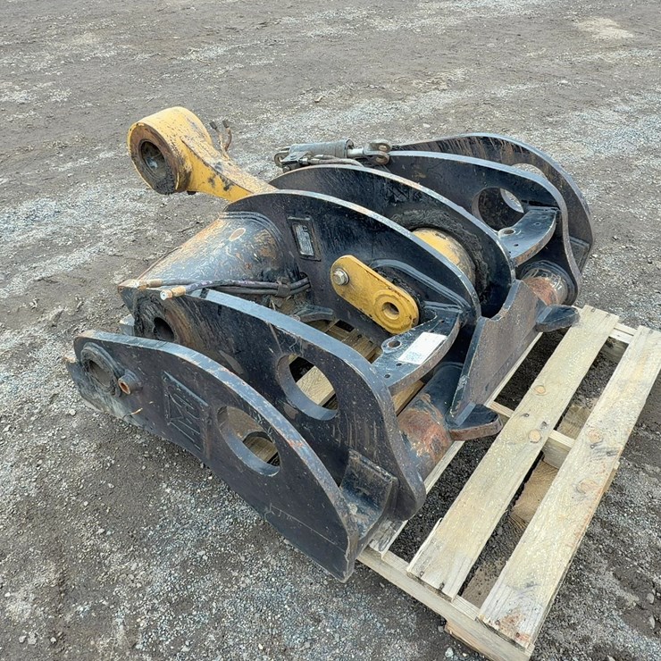 CATERPILLAR 962M