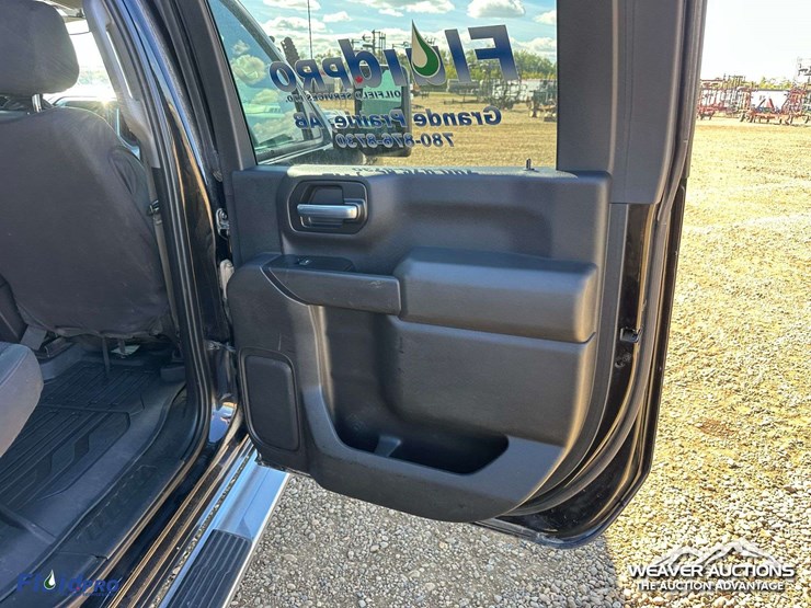 gmc-sierra-2500hd-image-32