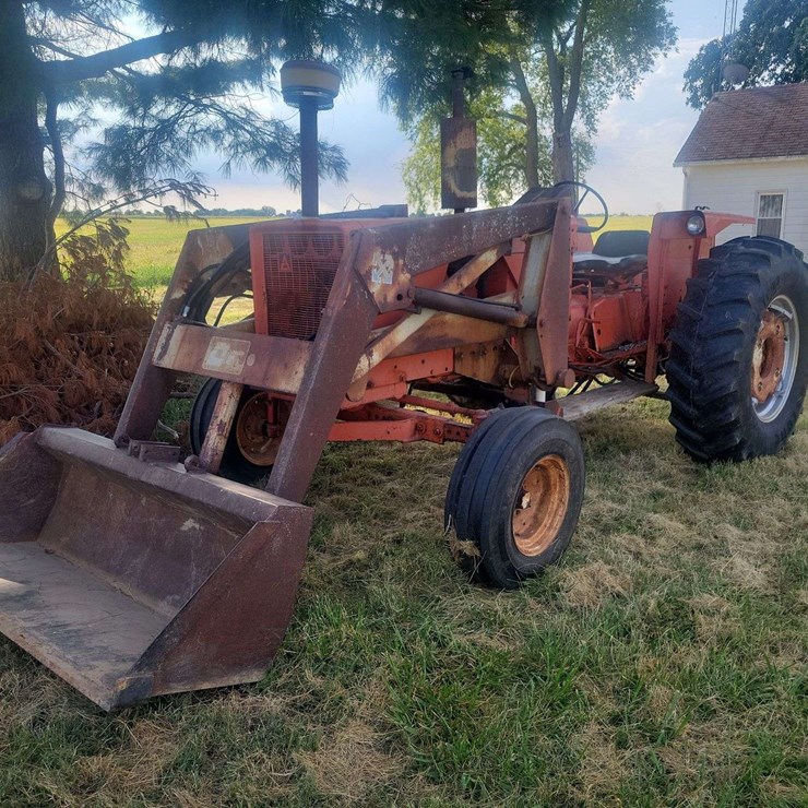 Allis Chalmers 180 Tractor