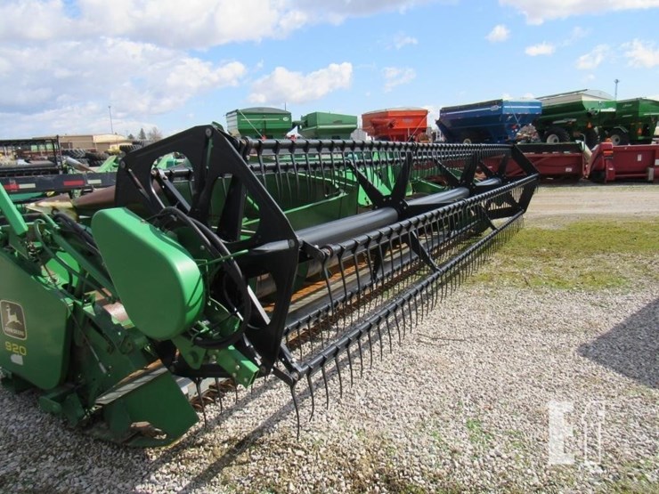1995-john-deere-920-image-1