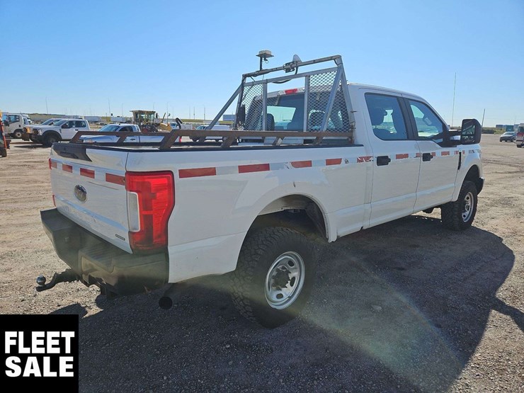 2018-ford-f350-image-4
