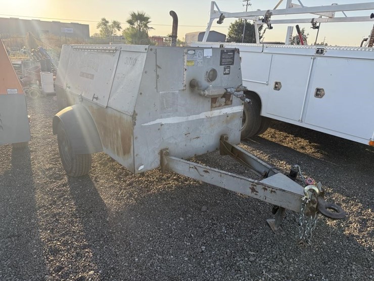 1998-leroi-q185dce-towable-air-compressor-image-2