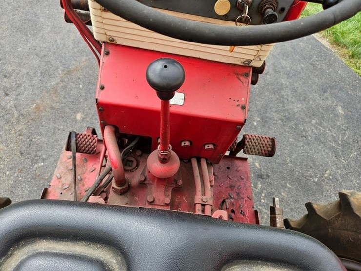 #2509-•-1959-farmall-340-tractor-image-29