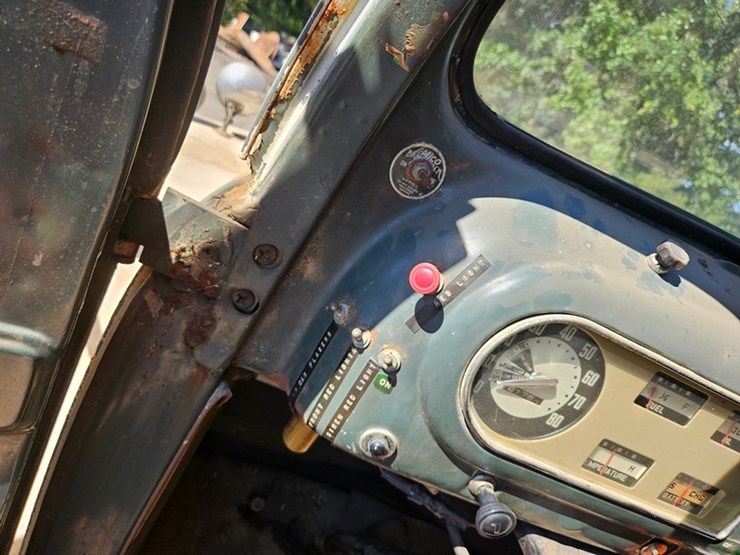 #2535-•-1949-ford-f-7-fire-truck-image-46