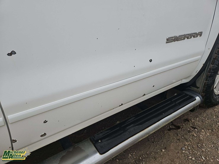 gmc-sierra-1500-image-34
