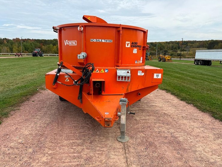 valmetal-agrichopper-5600-image-2