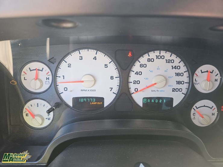 2005-dodge-ram-1500-image-16