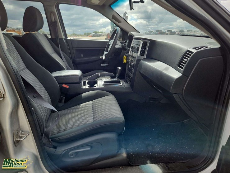 jeep-grand-cherokee-image-18