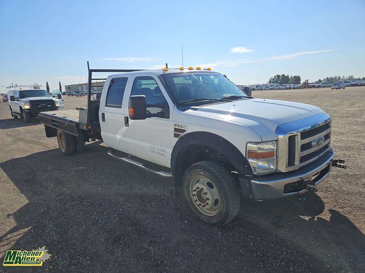 2010-ford-f550-image-2