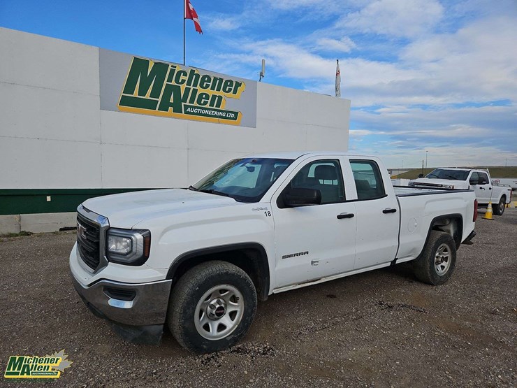 2017-gmc-sierra-1500-image-1