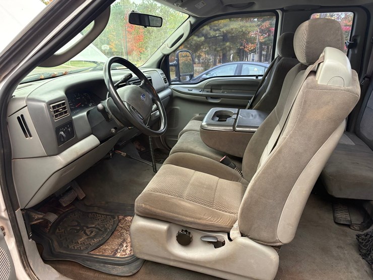2003-ford-f350-image-46