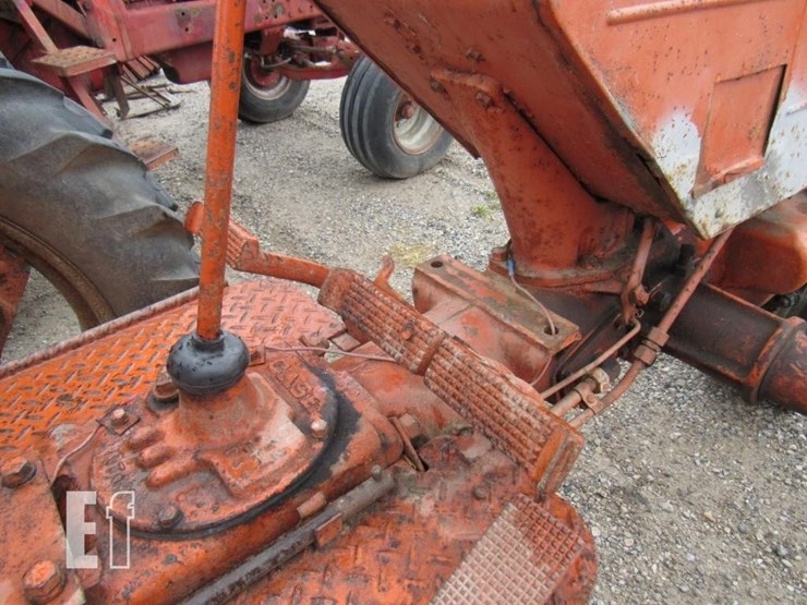 1952-case-ih-vac-78305-image-14