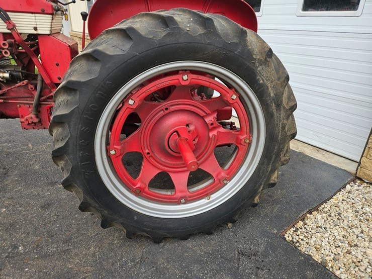 #2509-•-1959-farmall-340-tractor-image-40