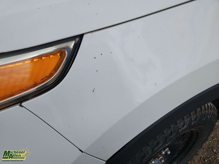2013-ford-explorer-image-37
