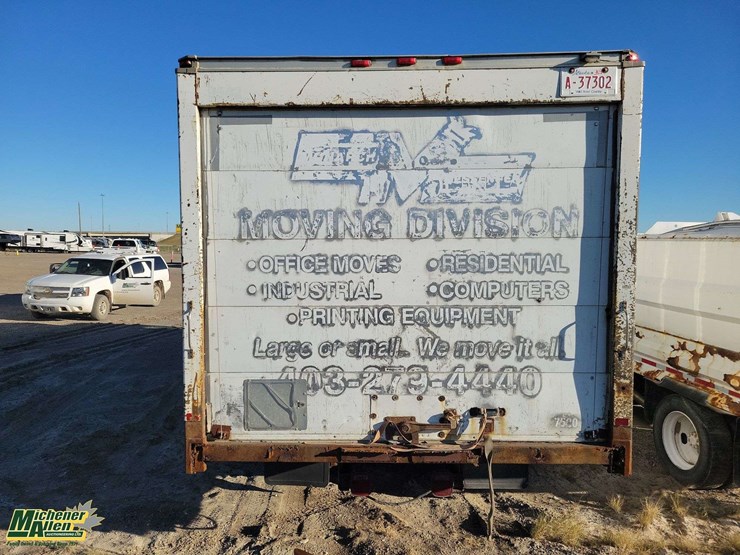2007-gmc-t8500-image-6