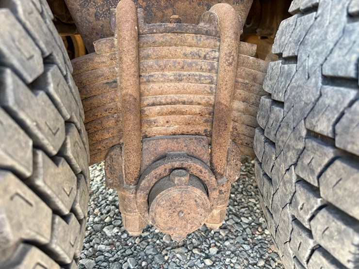 1994-mack-cl713-image-58