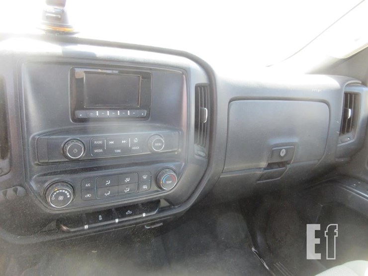 2015-chevrolet-2500hd-image-8