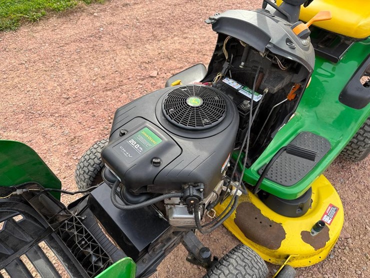 2014-john-deere-d125-image-23