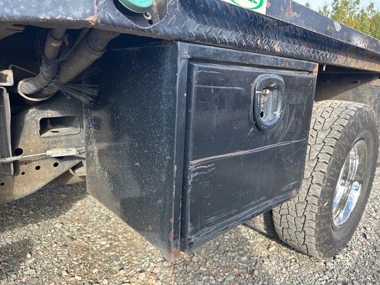 2017-ford-f350-xl-image-25