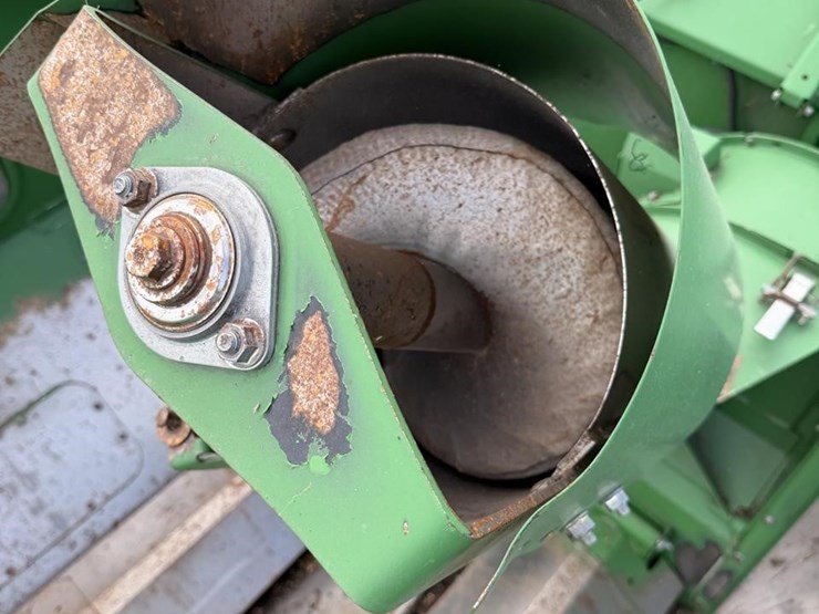 2009-john-deere-9770-sts-image-96