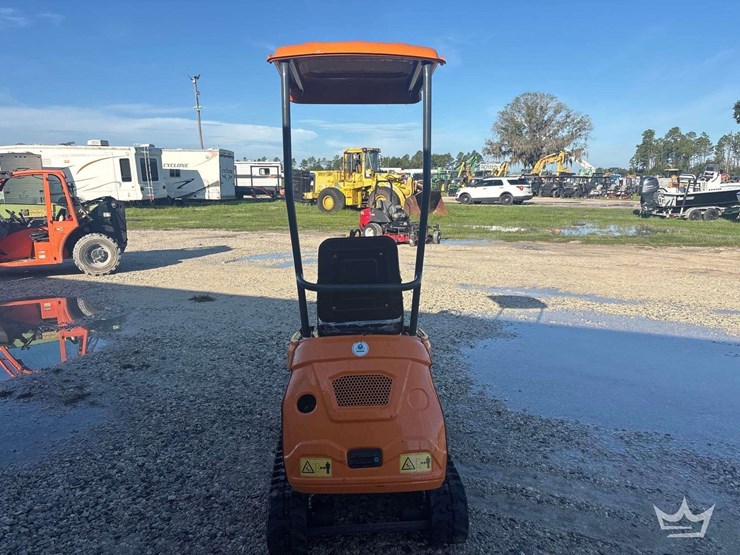 2026-lhr-me10x1-mini-excavator-image-14