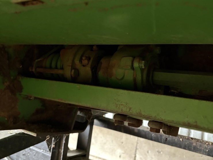1994-john-deere-893-image-9