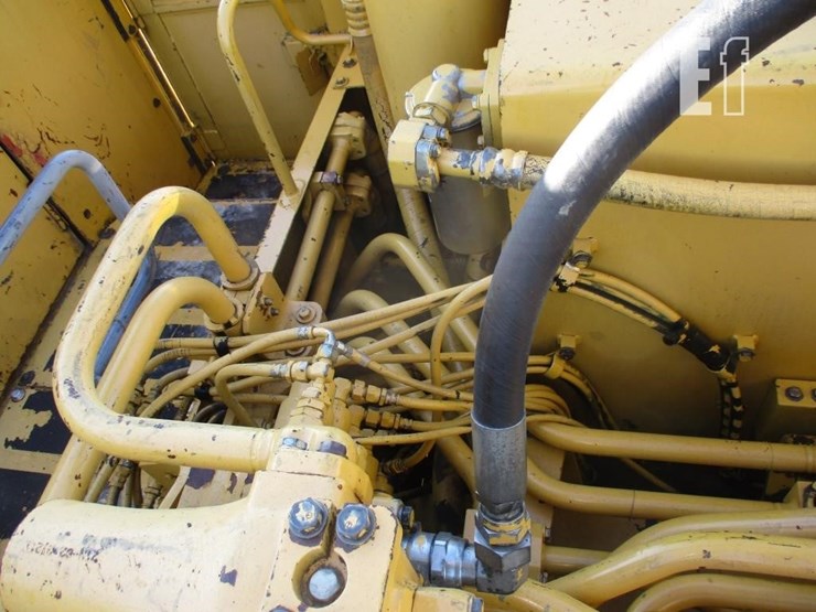 1998-komatsu-pc1100-lc-6-image-76