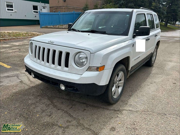 2016-jeep-patriot-image-1