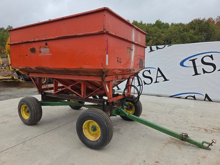 john-deere-1065a-image-1