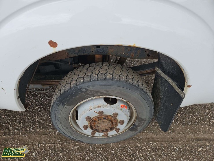 2015-ford-f250-image-10