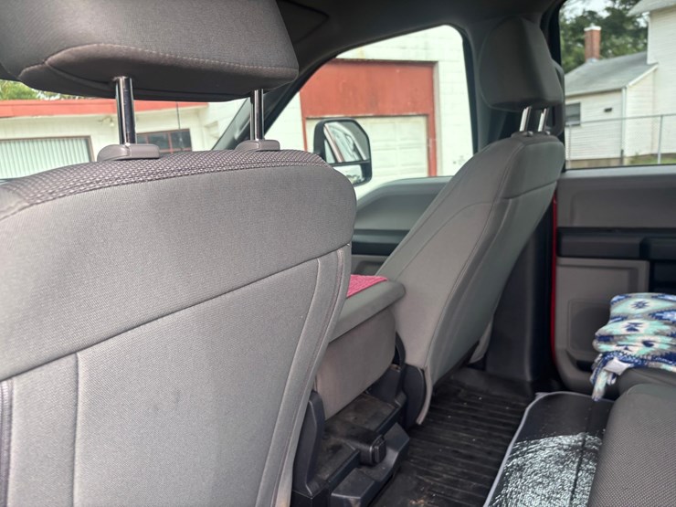 2022-ford-f250-image-42