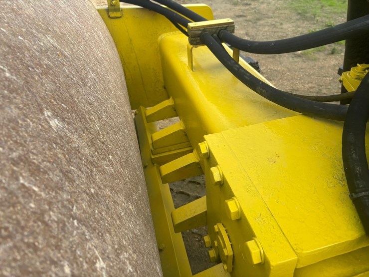 bomag-bw213d-image-63