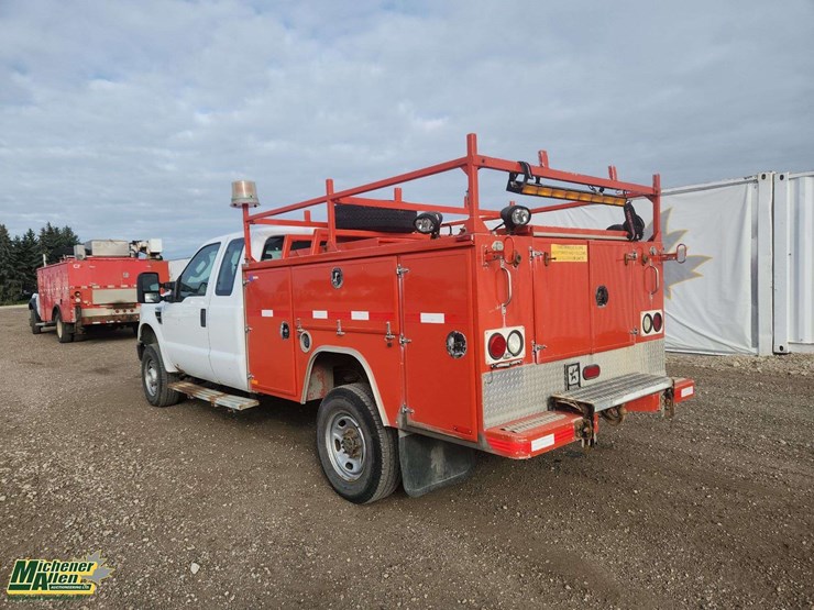 2010-ford-f350-image-3