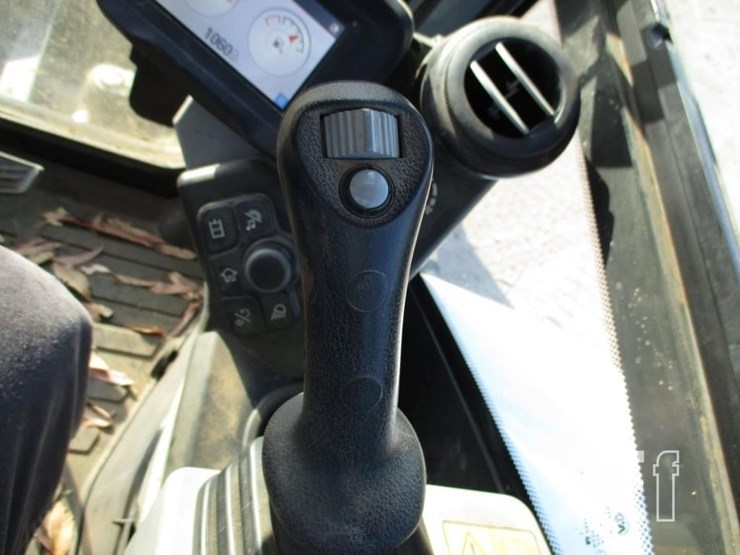 2022-bobcat-e60-image-10