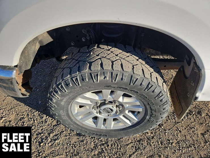 2021-ford-f350-image-9