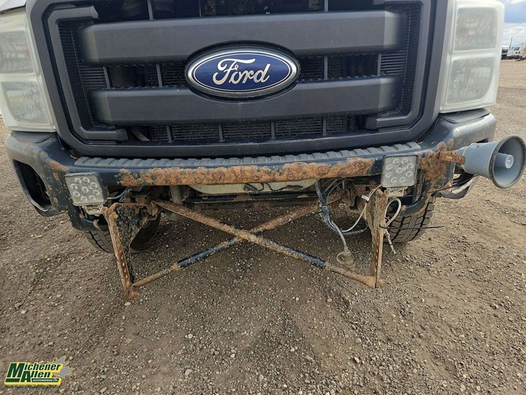 2011-ford-f250-image-30