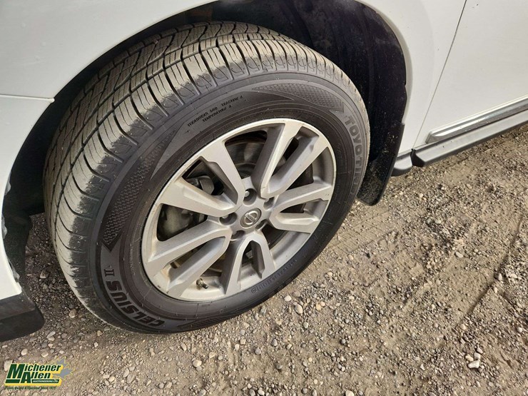nissan-pathfinder-image-9