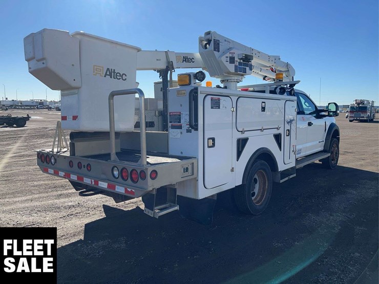 2020-ford-f550-image-4